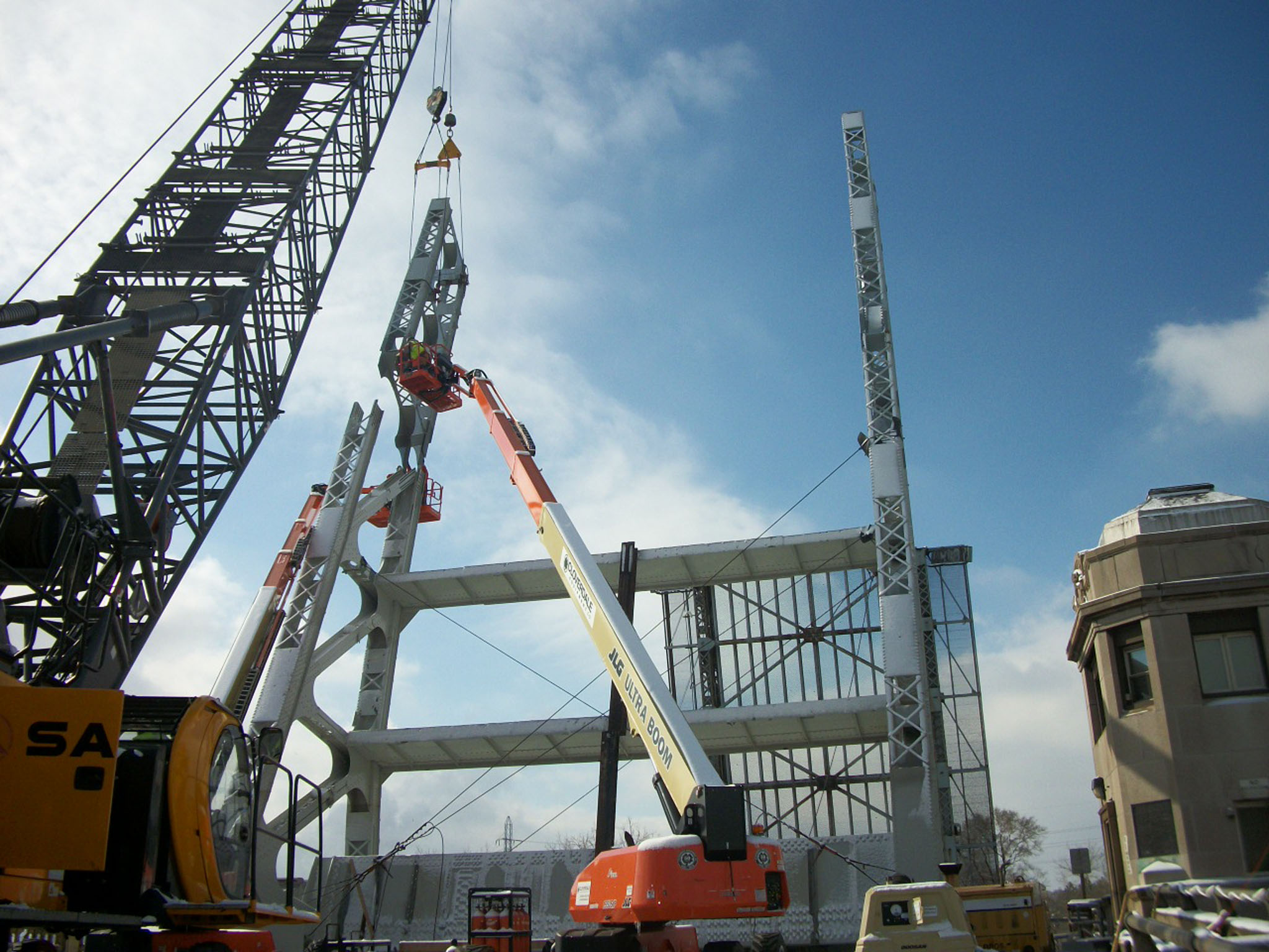 steel erection 2